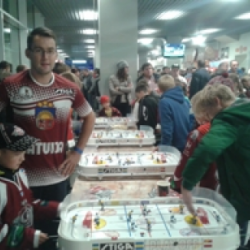 Galda hokeja pulciņa sadarbība ar  Rīgas Dinamo hokeja klubu 