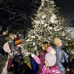 Svētku eglītes izgaismošanas pasākums